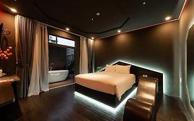 Đào Tiên Hotel - Trường Chinh, Tân Bình